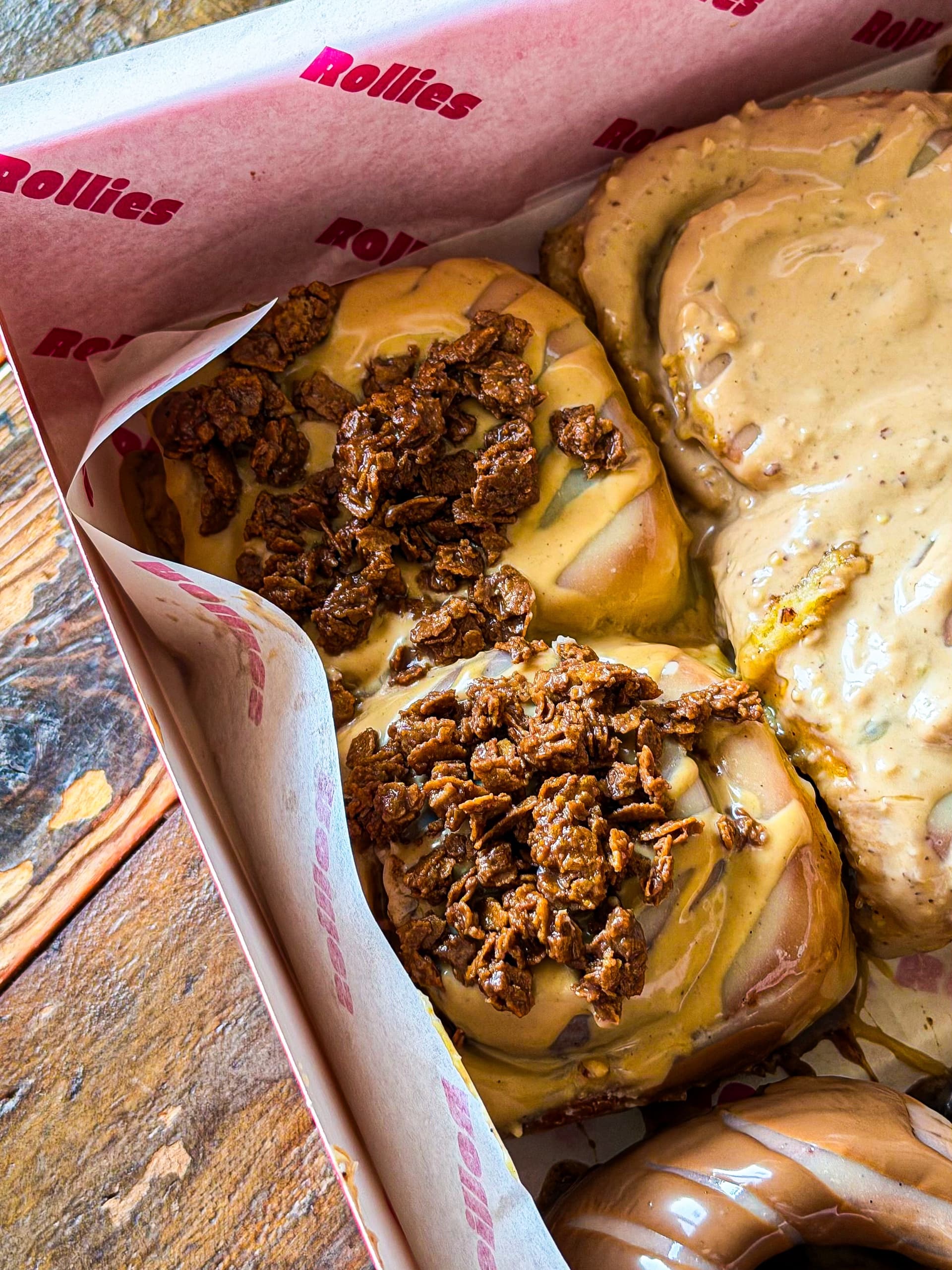 Rollies Brings Fresh Cinnamon Buns to Kuwait - Image 4